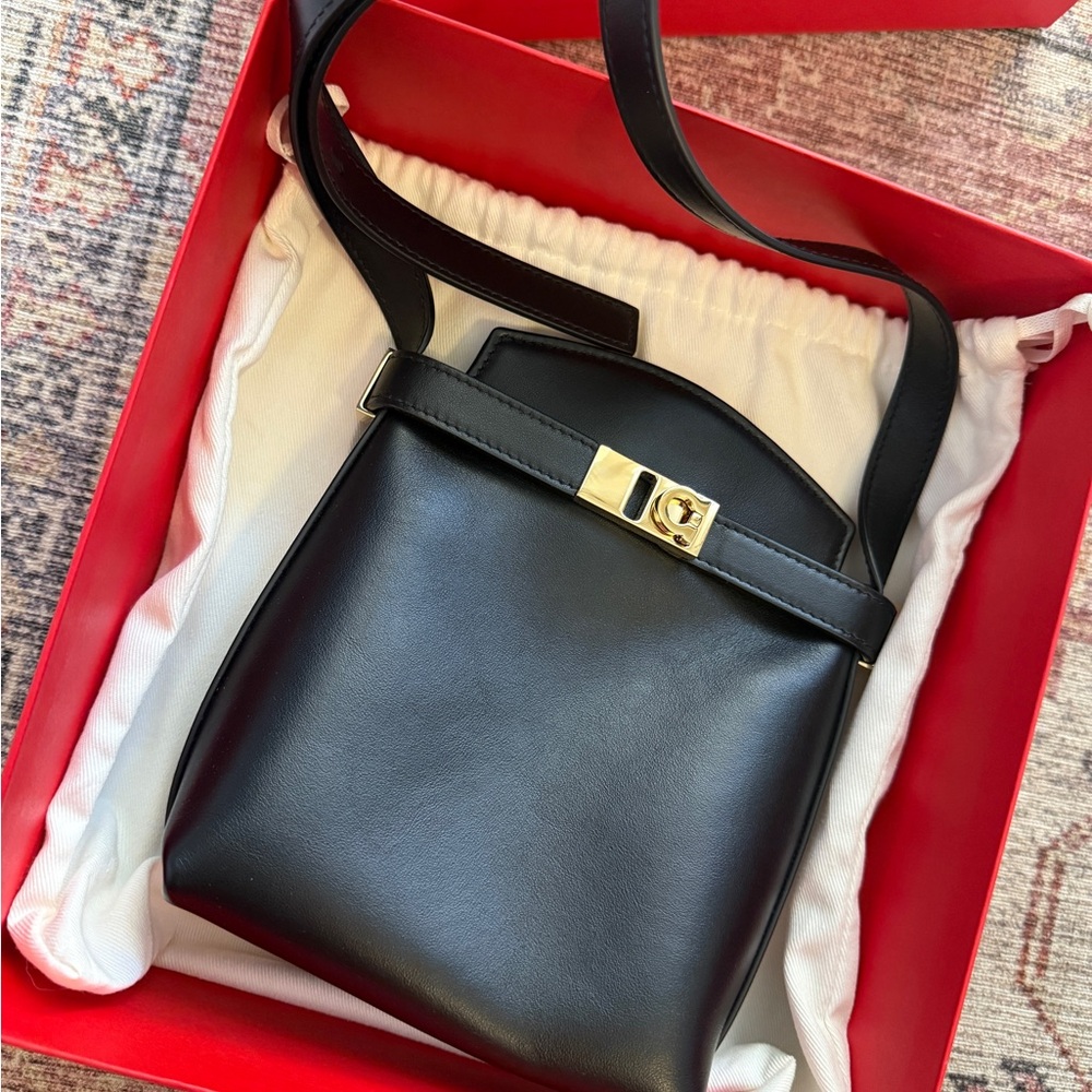 2025 Salvatore ferragmo Leather Bag